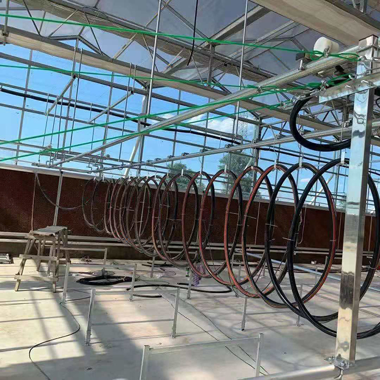 盤(pán)式移動(dòng)噴灌機(jī)和懸掛式移動(dòng)噴灌機(jī)該如何選擇？